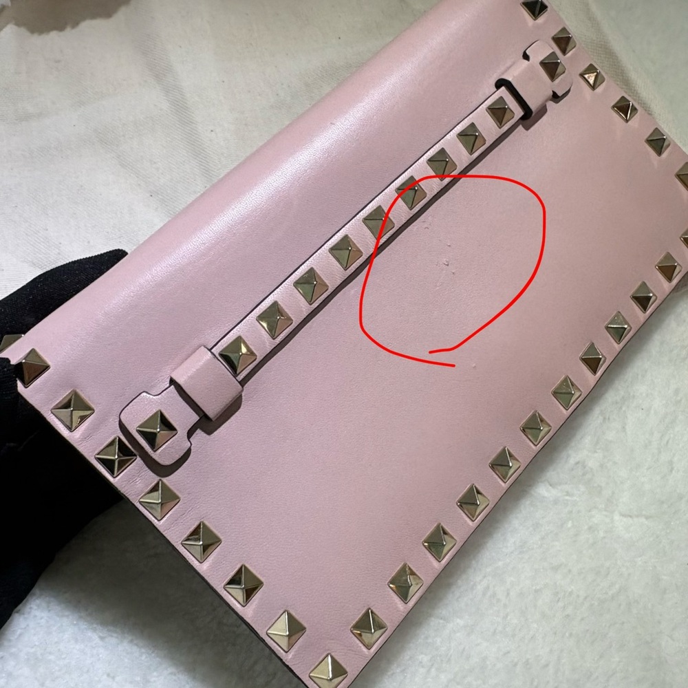 Valentino Blush Pink Rockstud Leather Clutch - Picture 5 of 16